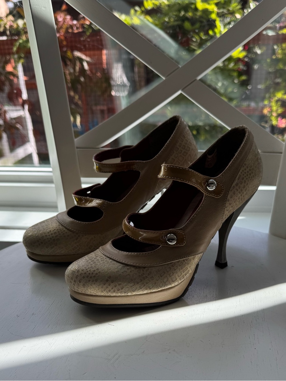 Cervato Colombia Y2K Double Strap Mary Jane Platform Heels EU 37